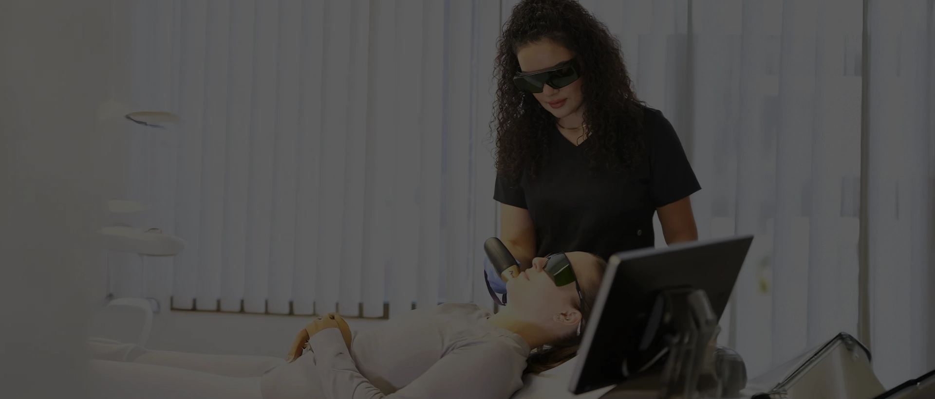 Laser skin rejuvenation treatment at Elite Women’s Care, offering effective anti-aging solutions for smoother and younger-looking skin.