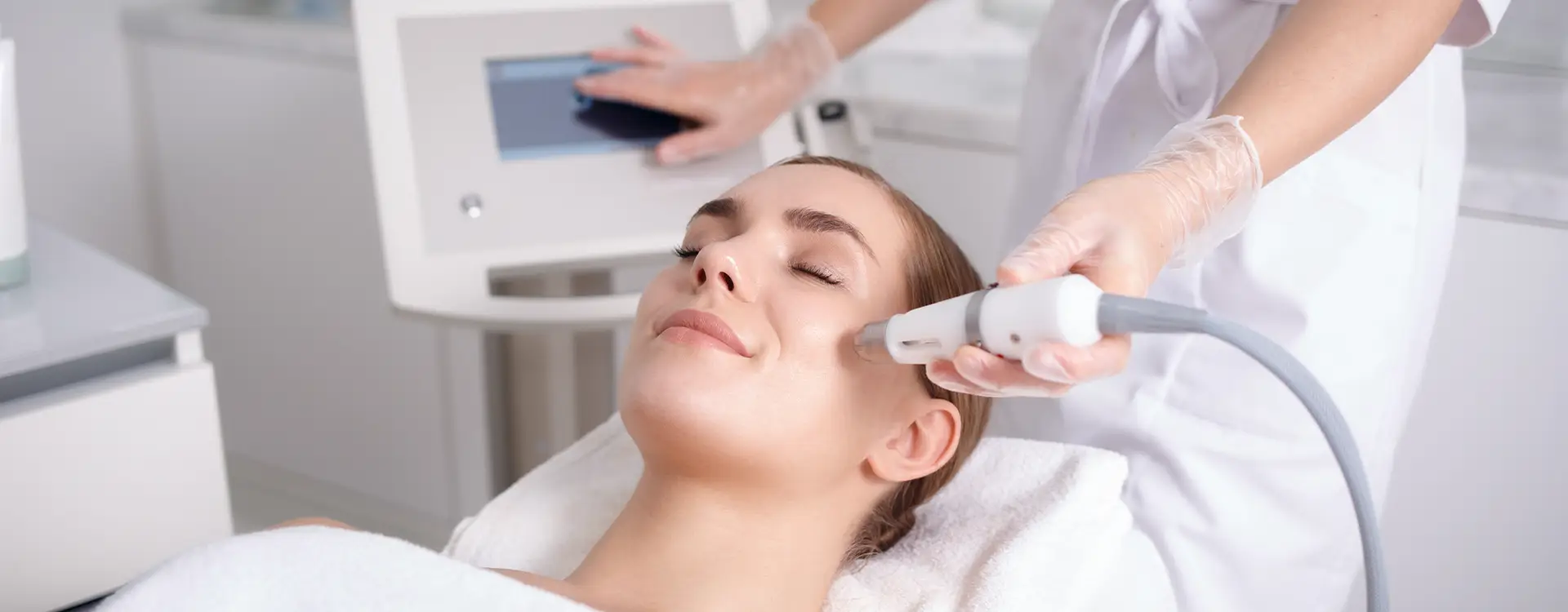 Looking for board certified women's health clinic in Hoffman Estates?