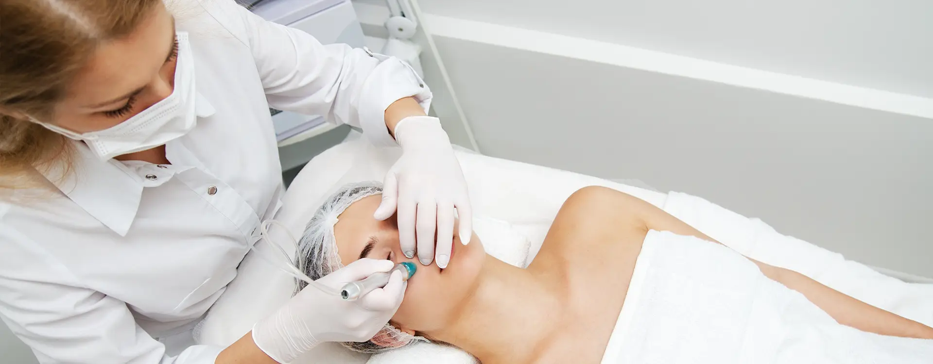 Explore medical spa in Hoffman Estates team.